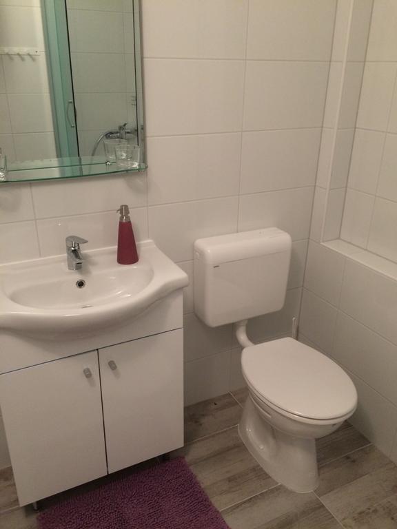Apartments Antisa Baška Voda Kültér fotó